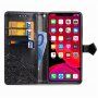 Flip futrola s reljefom mandale i ornamenata za iPhone 11 - crna