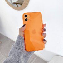 Neonska maskica od meke plastike za iPhone 11 - narančasti
