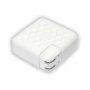 Silikonska perforirana zaštitna futrola za adapter 60W / 61W - bijeli