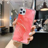 Mramorna maskica otporna na udarce za iPhone 11 Pro - koraljni