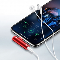 USAMS adapter s lightning / 3.5 jack priključkom - crvena