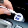 HOCO punjač za automobil s dva USB ulaza + lightning konektor za Apple iPhone / iPad / iPod - bijela